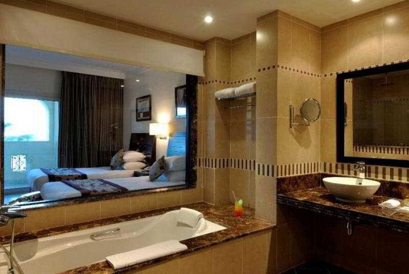 Отель Royal Grand Azur (Adults Only) Шарм-эль-Шейх Номер фото